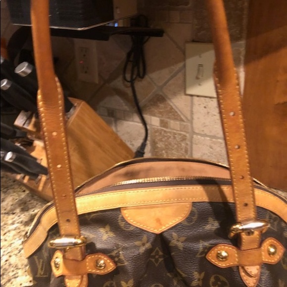 Authentic LV - Picture 2 of 4